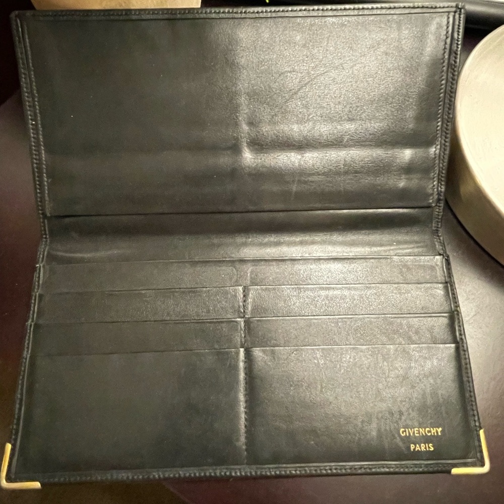 Givenchy Embossed Leather Accessory - Picture 3 of 11